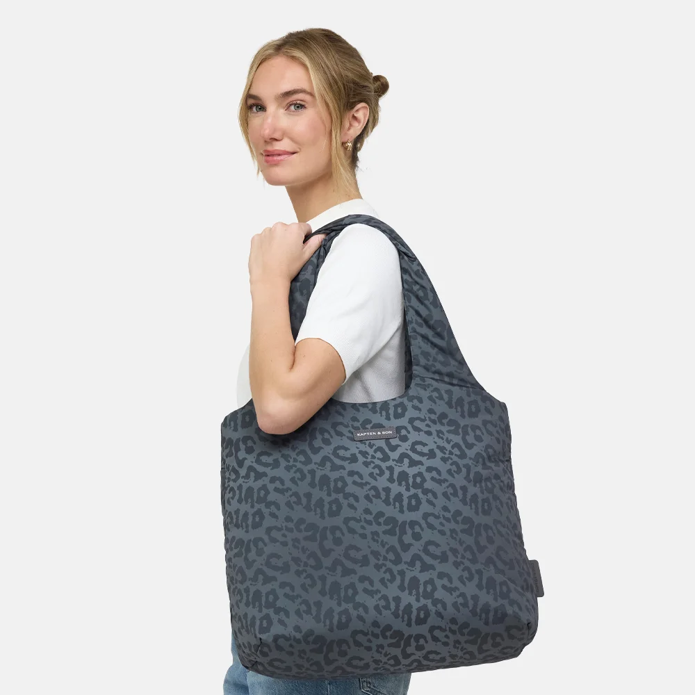 Kapten & Son Skara Cloud shopper 14 inch dark grey leo bij Duifhuizen