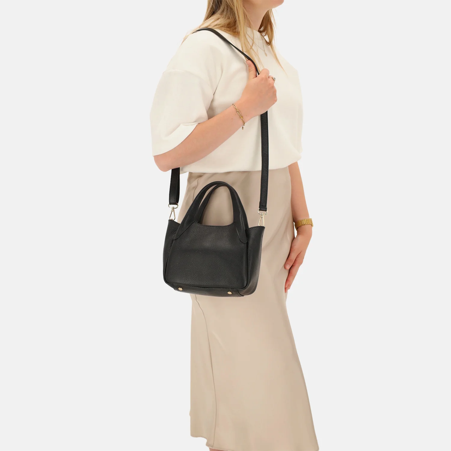 Charm London handtas zwart bij Duifhuizen