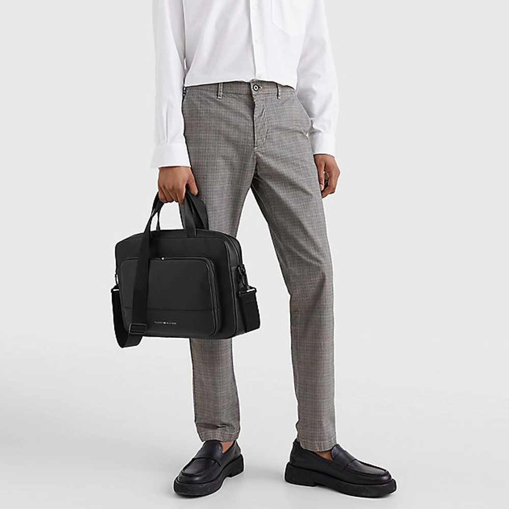 Tommy Hilfiger Essential laptoptas black bij Duifhuizen
