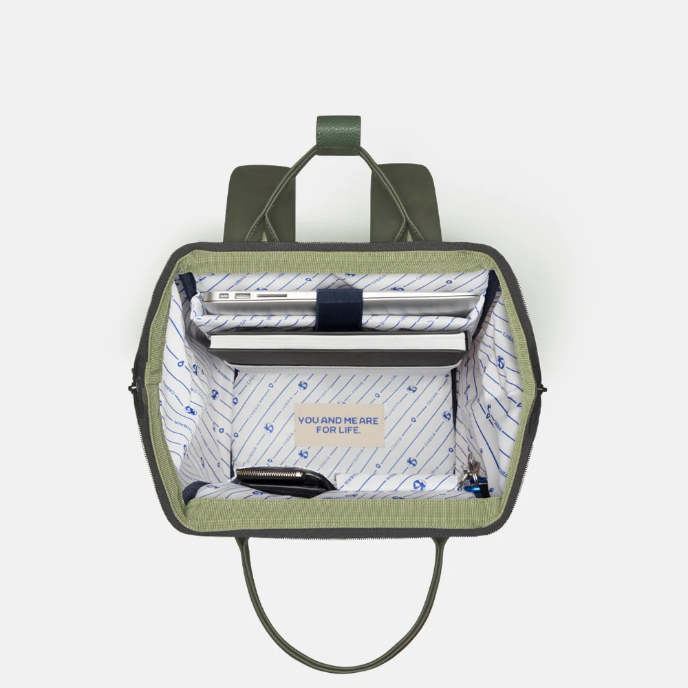 Cabaia Adventurer vegan nubuck rugzak M 13 inch busan bij Duifhuizen