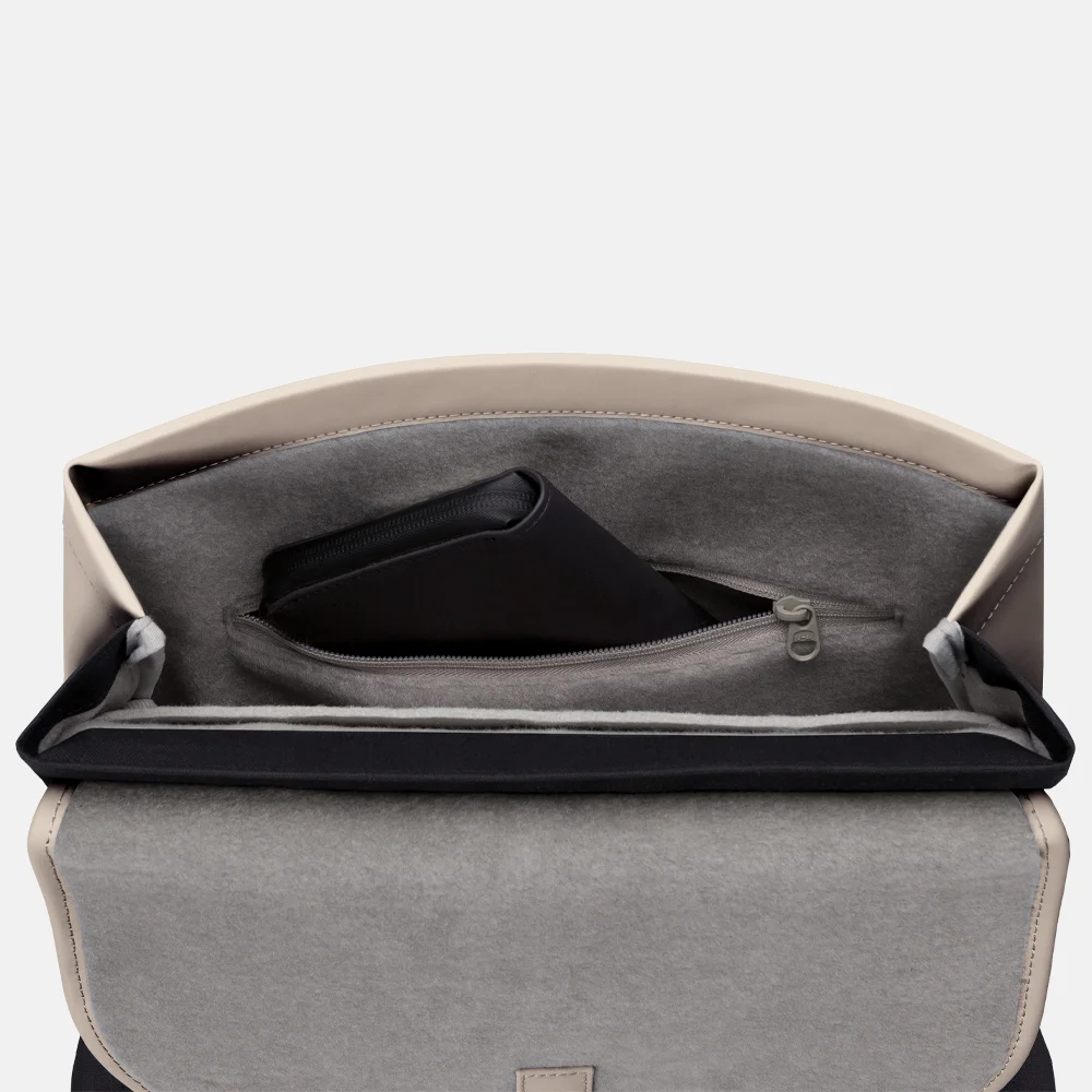 Ucon Acrobatics Mion mini Lotus infinity 13.3 inch light sand bij Duifhuizen