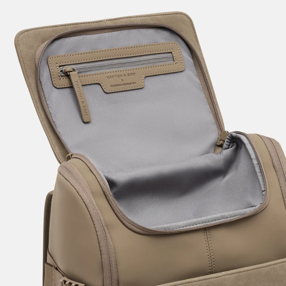 Kapten & Son Bali laptoprugzak M 15 inch walnut bij Duifhuizen
