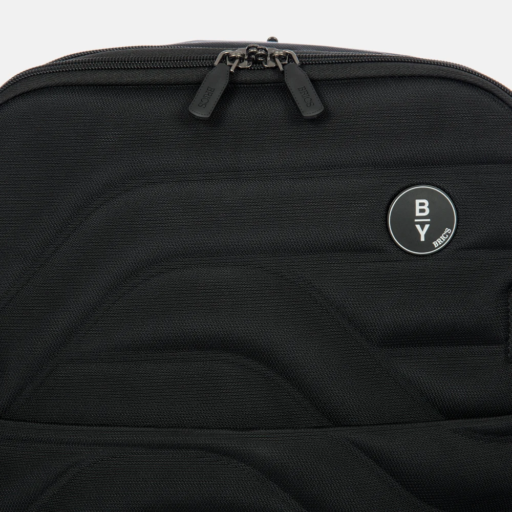 Bric's Be Young 15 inch rugzak black bij Duifhuizen