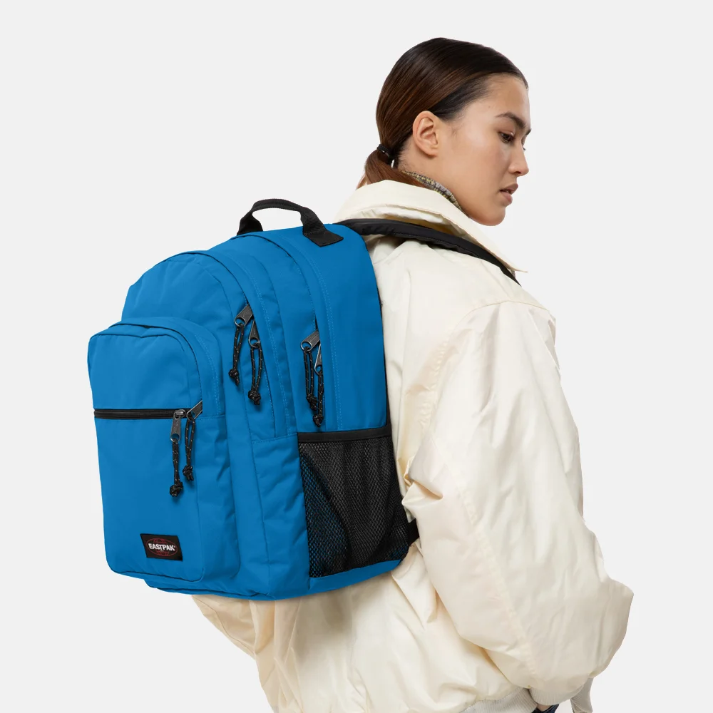 Eastpak Morius rugzak 15 inch azure blue bij Duifhuizen