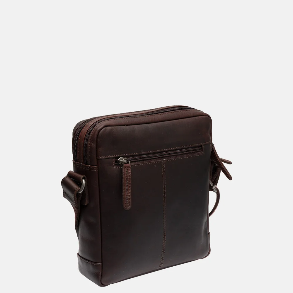 Chesterfield Arnhem schoudertas M brown bij Duifhuizen