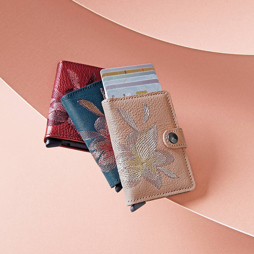Secrid Miniwallet pasjeshouder stitch magnolia rose bij Duifhuizen
