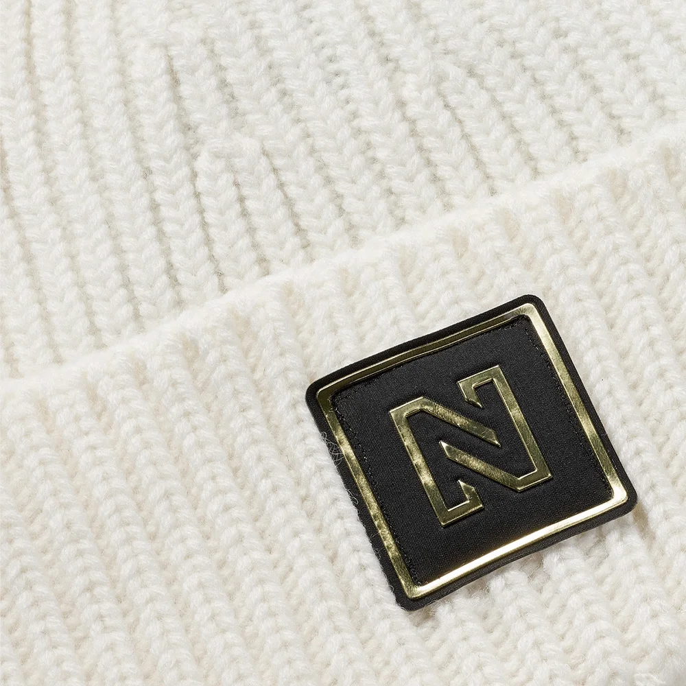 Nikkie Nashville muts star white bij Duifhuizen