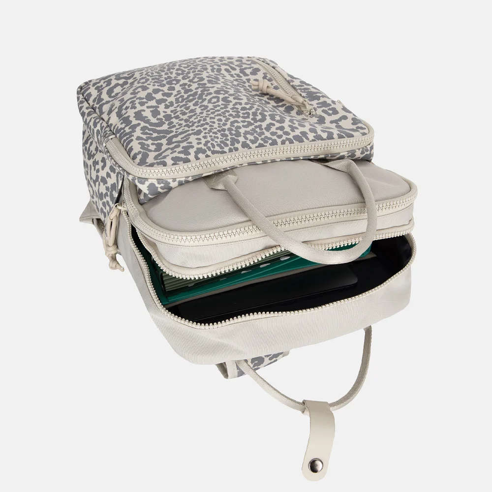 New Rebels Urban Milwaukee laptoprugzak beige leopard bij Duifhuizen