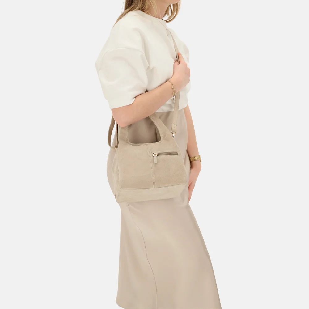 Charm London Sevilla handtas suede zand bij Duifhuizen