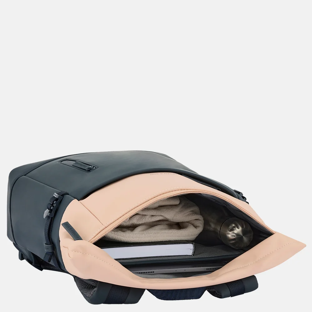 Kapten & Son Helsinki 2.0 rugzak 15 inch navy bij Duifhuizen