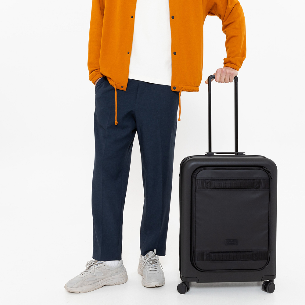 Eastpak Cnnct Case koffer M  coat bij Duifhuizen