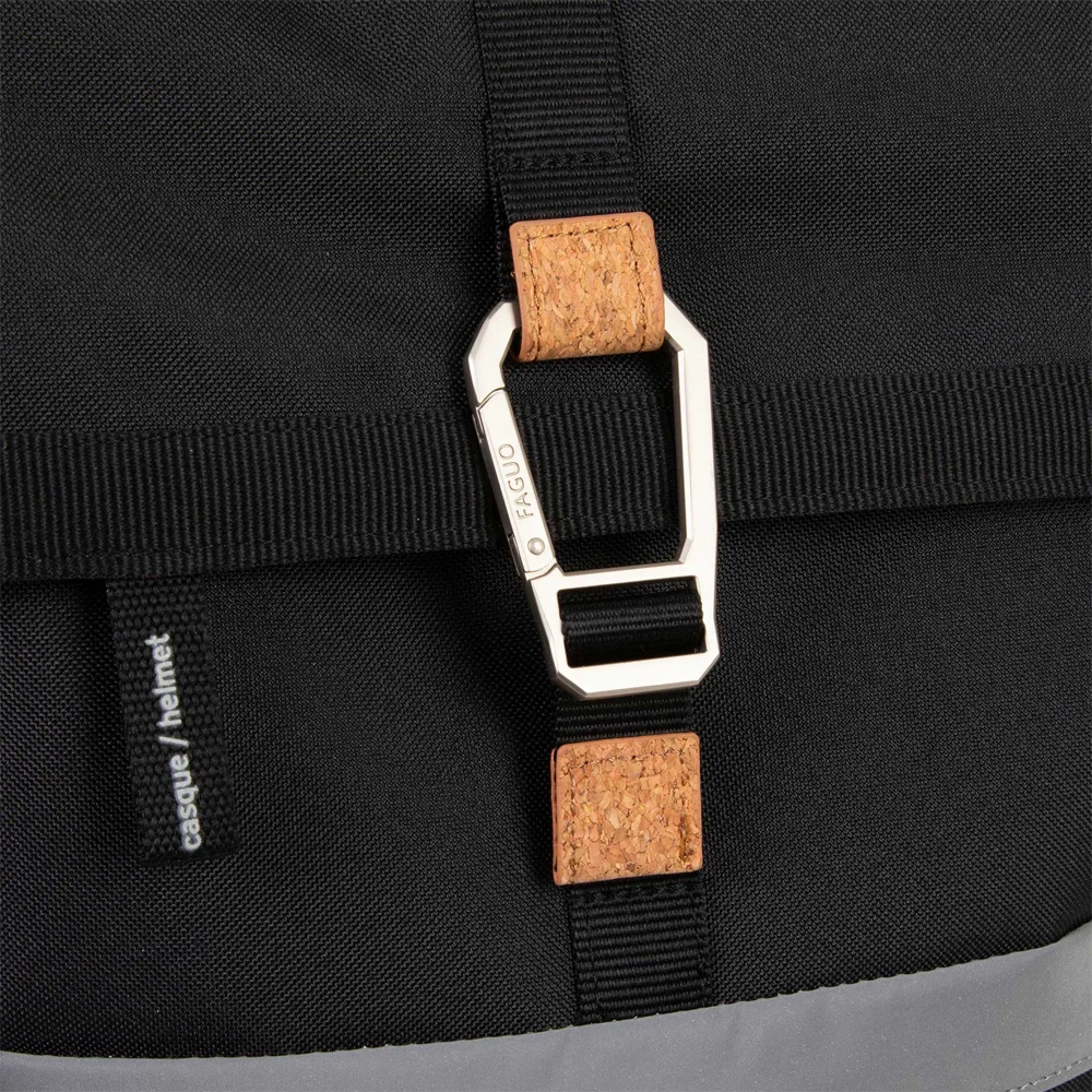 Faguo Cycling  rugzak medium 16 inch black bij Duifhuizen