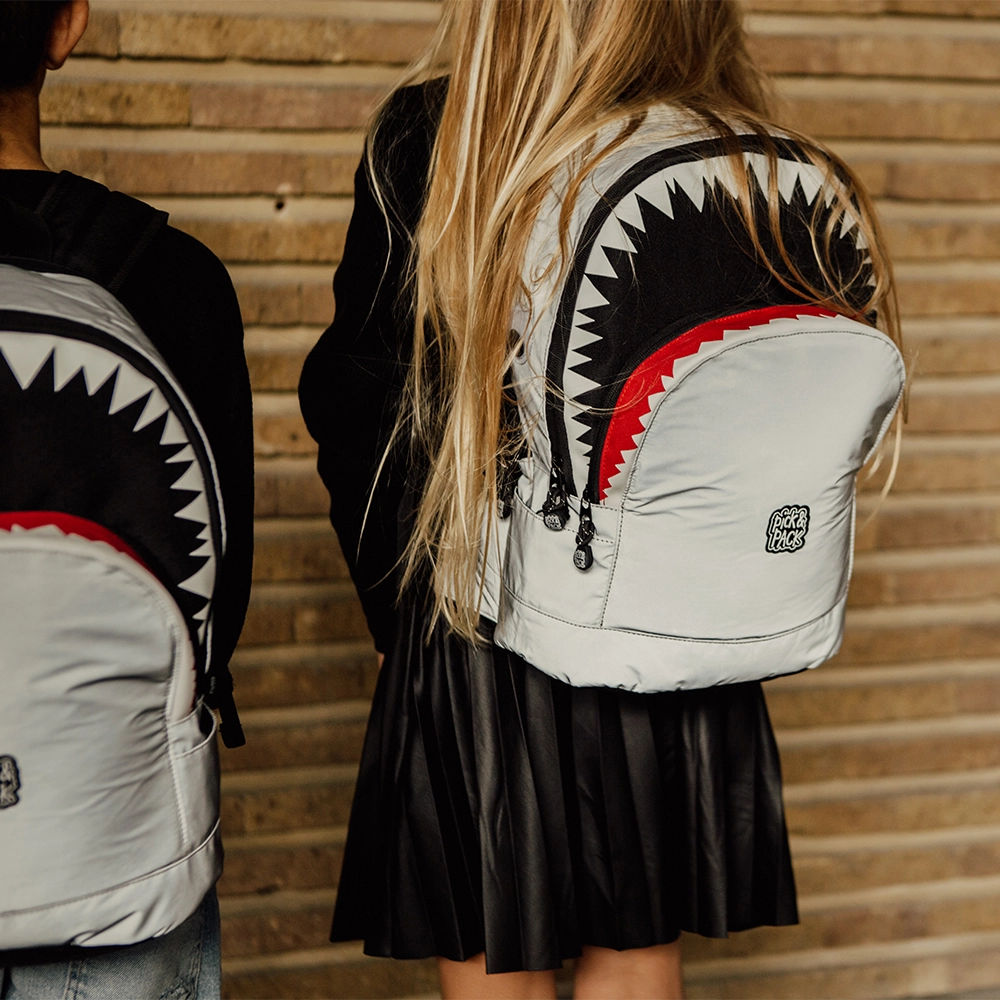 Pick & Pack Shark reflecterend kinderrugzak M visible grey bij Duifhuizen