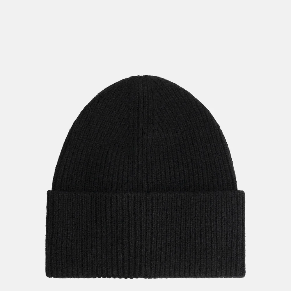 Nikkie Round Patch beanie black bij Duifhuizen