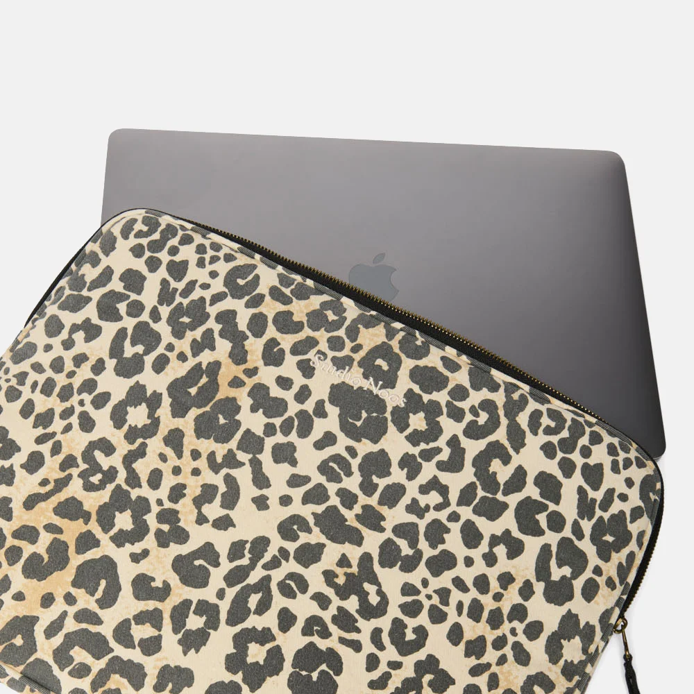 Studio Noos Soft Cotton laptophoes 13 inch leopard bij Duifhuizen