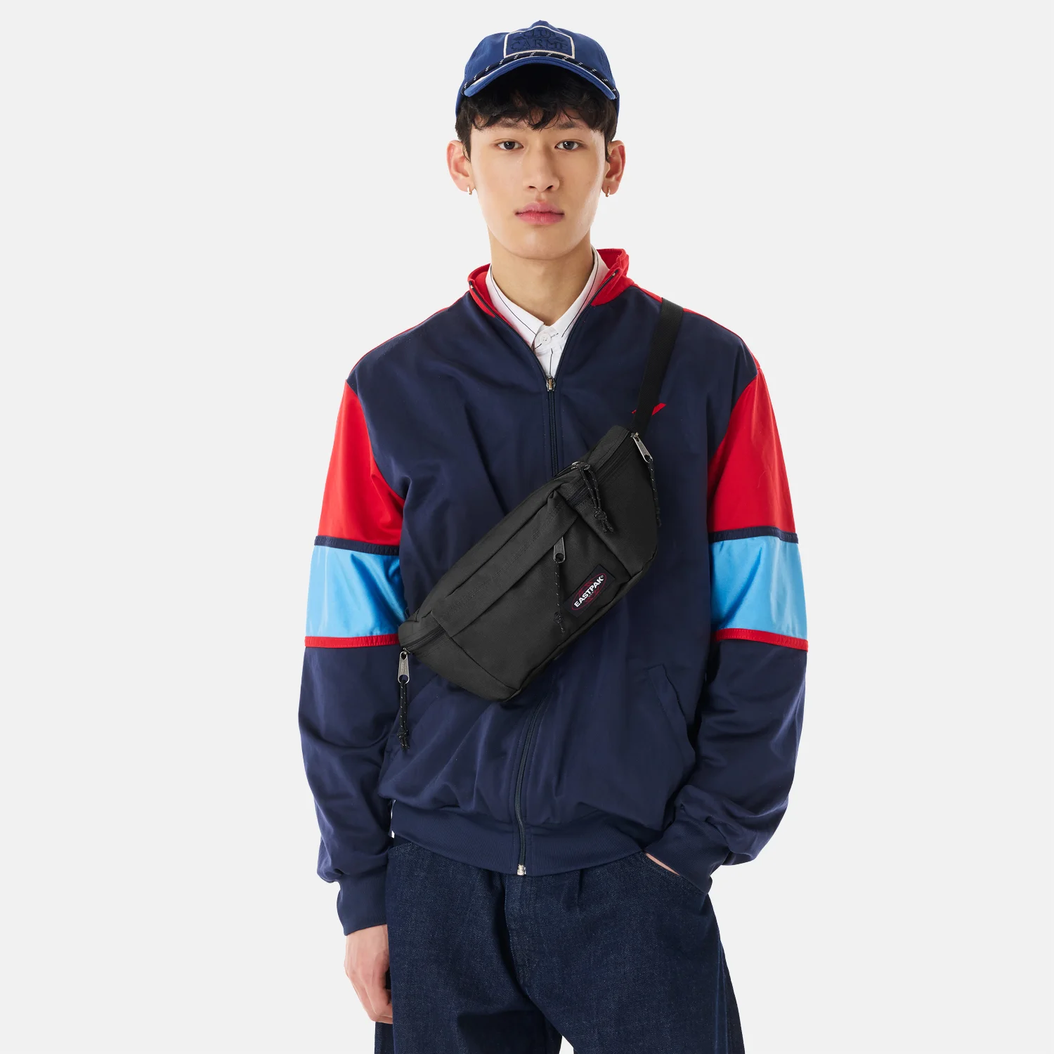 Eastpak Pak'r heuptas black bij Duifhuizen