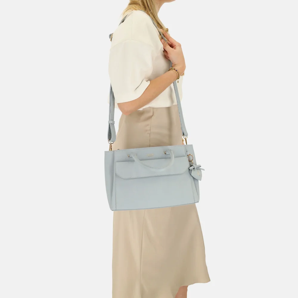 Charm London Cambridge handtas M lichtblauw bij Duifhuizen