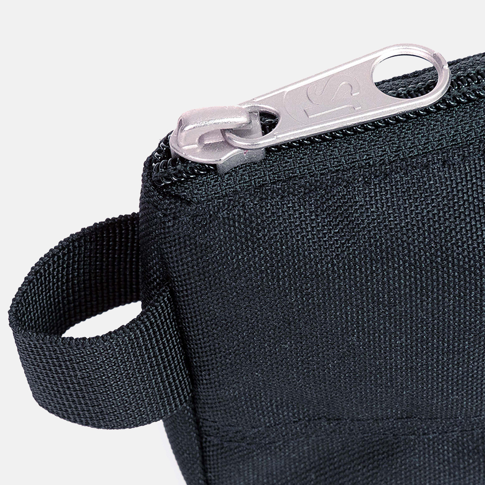 JanSport etui navy bij Duifhuizen