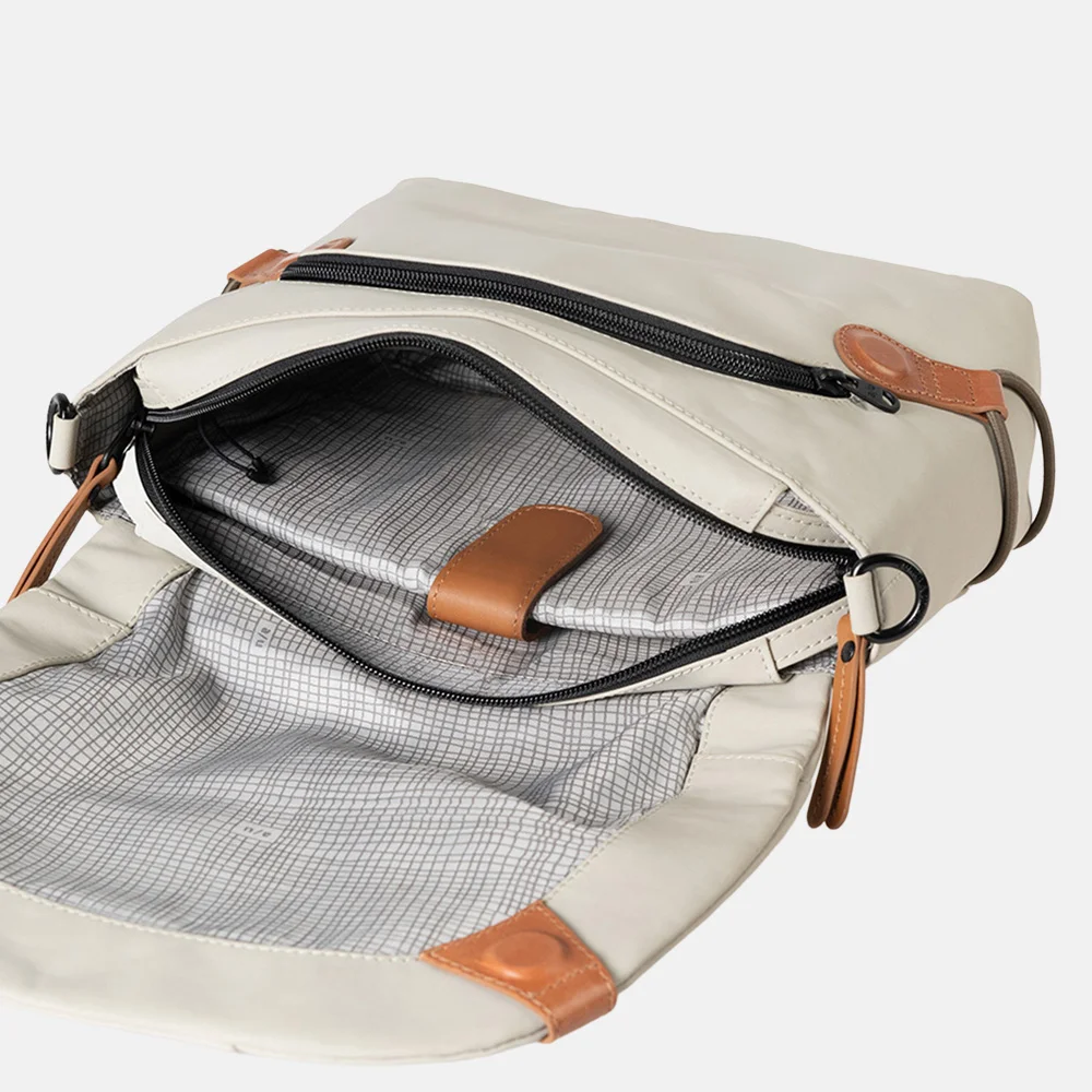 Aunts & Uncles Japan Sendai schoudertas dust bij Duifhuizen