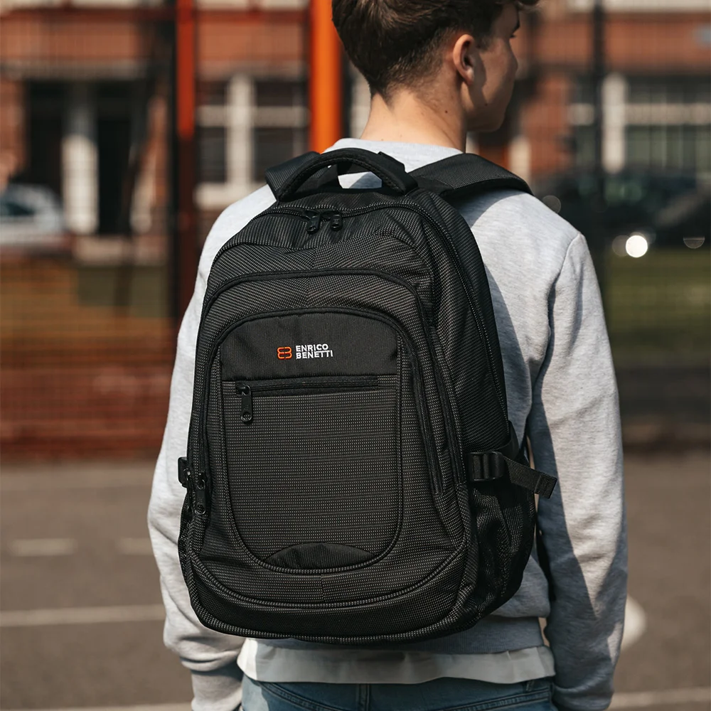 Enrico Benetti Santa Cruz rugzak 17 inch zwart/grijs bij Duifhuizen