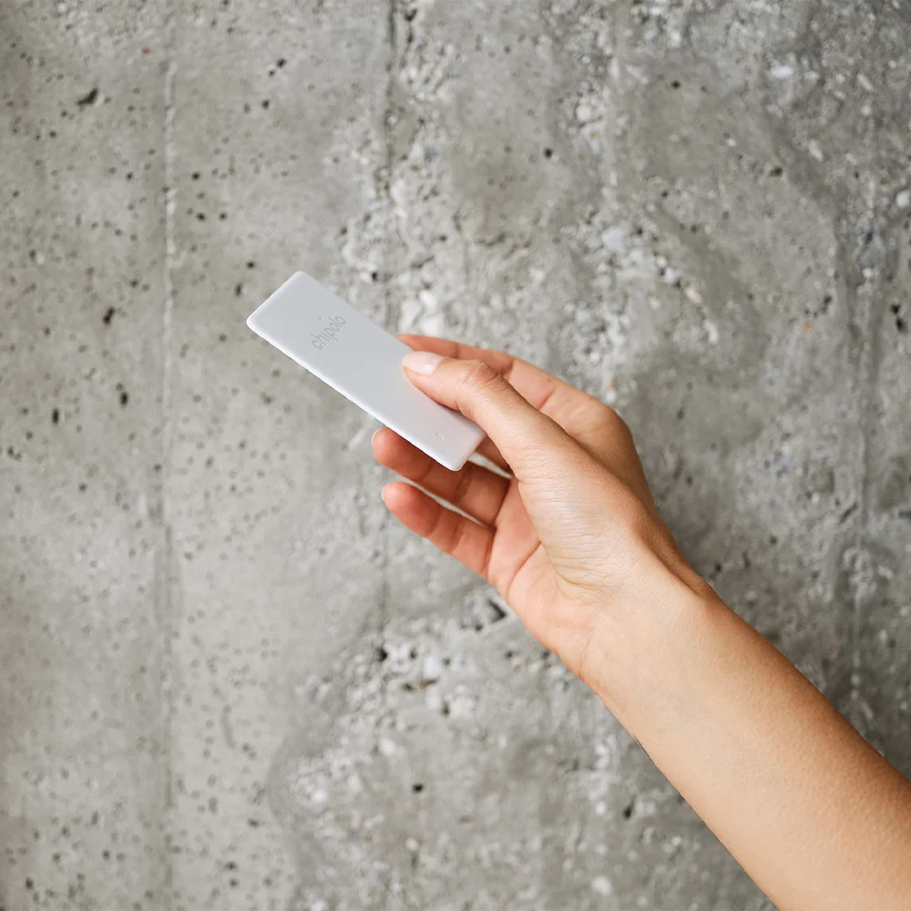Chipolo CARD Spot - Works with the Google Find My Network bij Duifhuizen