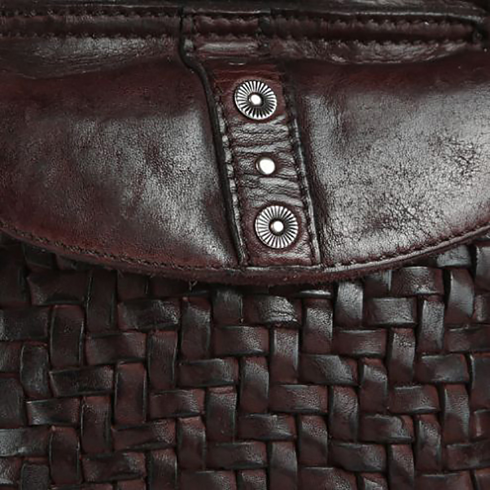Genicci Dordogne schoudertas dark brown bij Duifhuizen