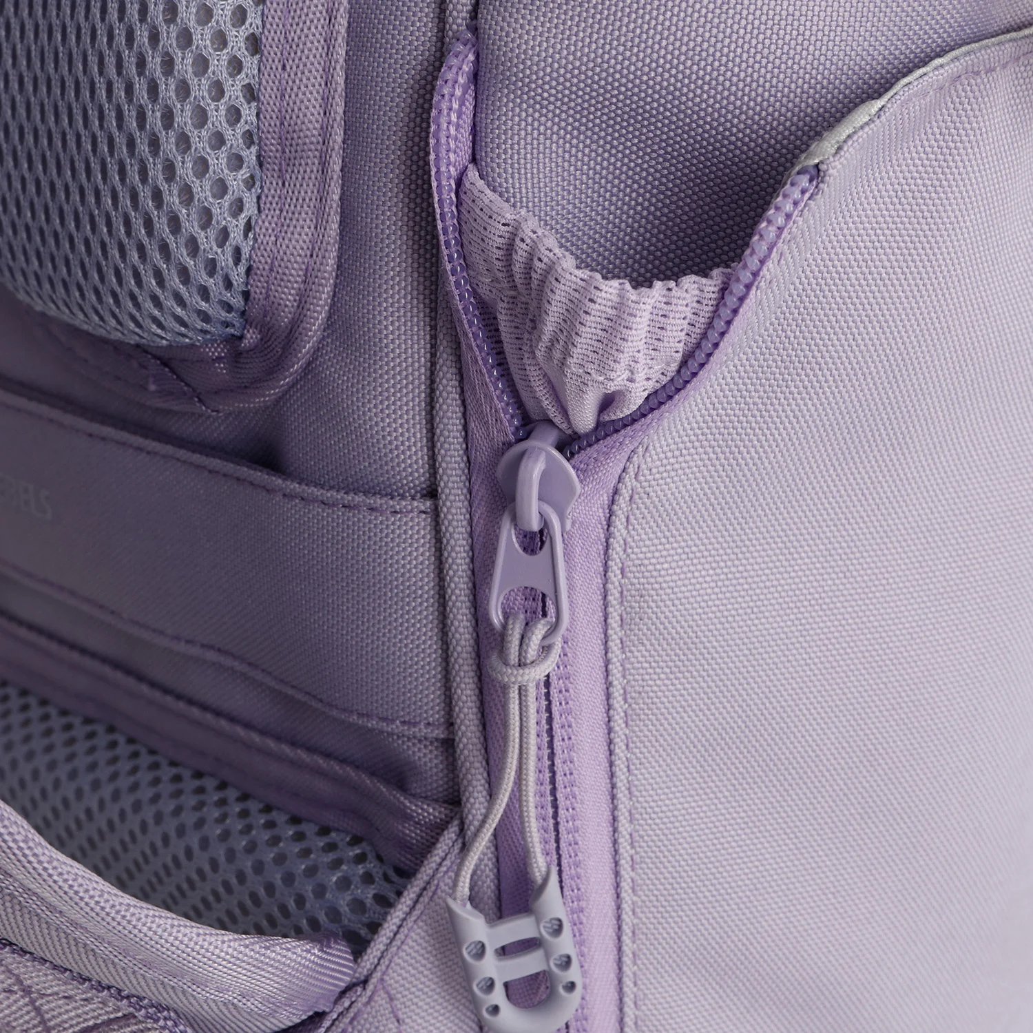New Rebels Weverly rugzak S lavendel bij Duifhuizen