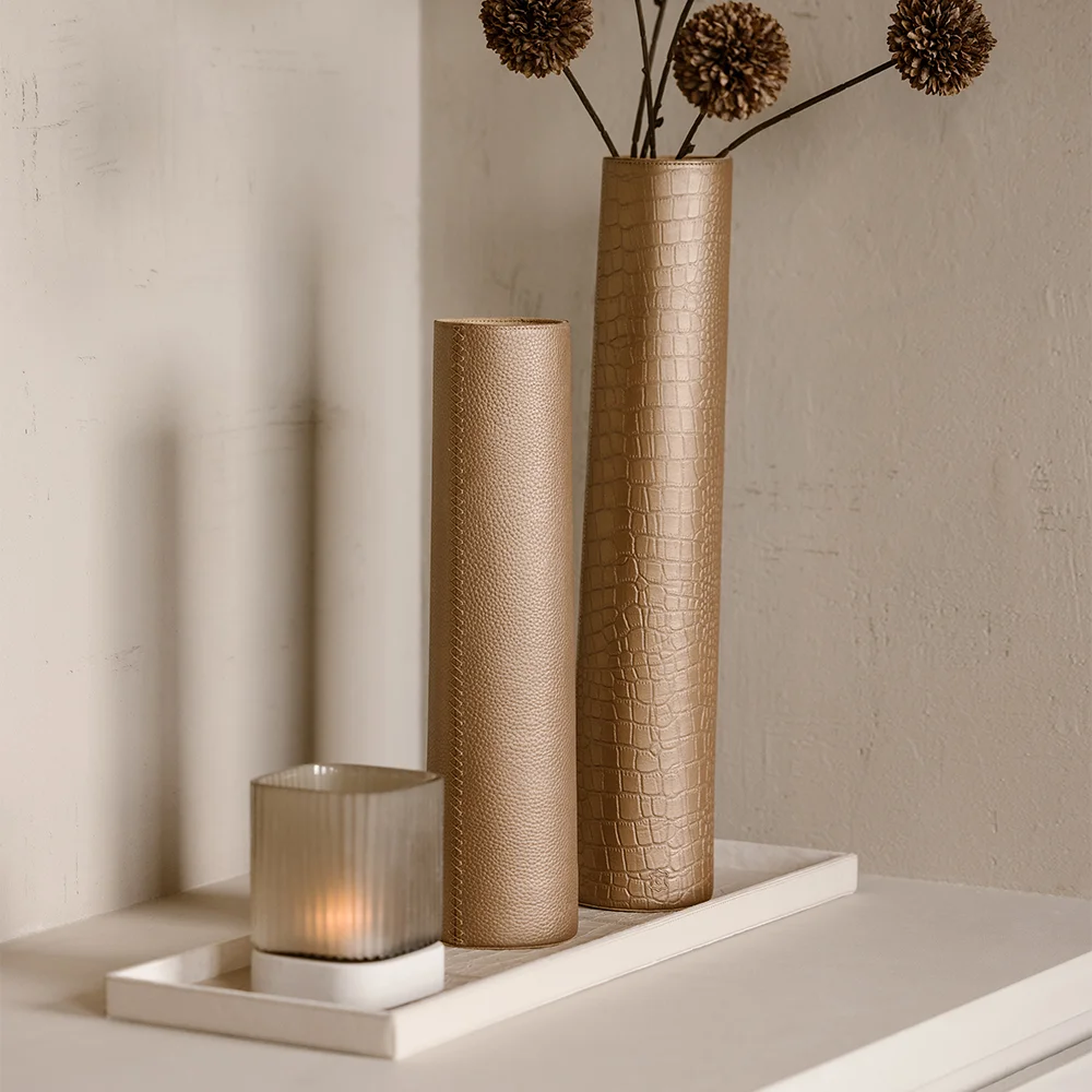 Chamada leren vaas croco L koper bij Duifhuizen