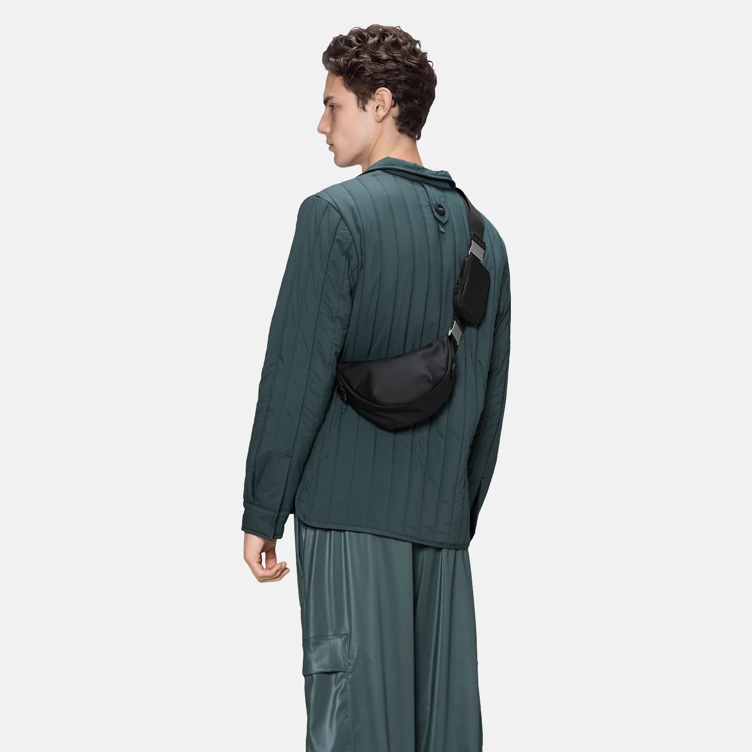Rains Valera crossbody tas black bij Duifhuizen