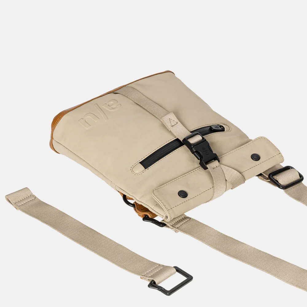 Aunts and Uncles Japan Tsu crossbody tas/heuptas  nomad bij Duifhuizen